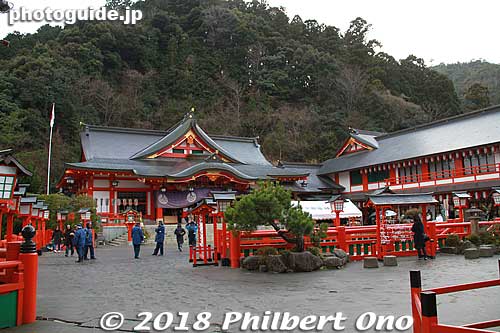 Finally reached the shrine.
Keywords: shimane tsuwano Taikodani Inari Jinja Shrine