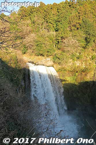 First you see Otodome Falls, big and impressive.
Keywords: shizuoka Fujinomiya otodome waterfalls japanriver