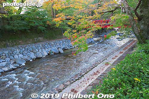 Keywords: shizuoka izu shuzenji onsen hot spring