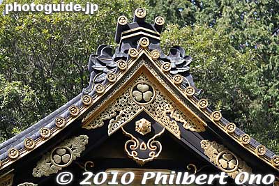 Honden roof
Keywords: shizuoka nihondaira kunozan toshogu shrine 
