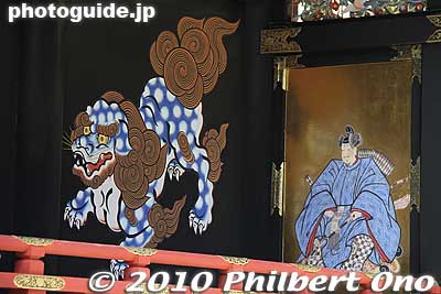 Lion dog painting on the Hionden Hall.
Keywords: shizuoka nihondaira kunozan toshogu shrine 