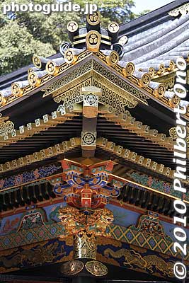 Roof corner
Keywords: shizuoka nihondaira kunozan toshogu shrine 