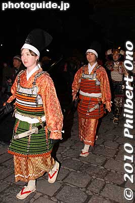 I saw at least two foreigners also dressed up as well.
Keywords: tochigi ashikaga toshikoshi samurai warrior procession festival matsuri 