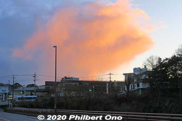 Sunset clouds in Kinugawa Onsen.
Keywords: tochigi nikko Kinugawa Onsen
