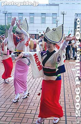 Keywords: tokushima awa odori dance
