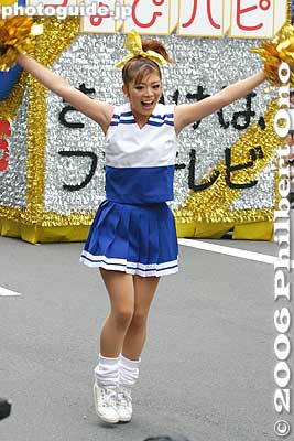 Fuji TV with professional cheerleaders
Keywords: tokyo taito-ku ward asakusa samba festival matsuri sexy woman women