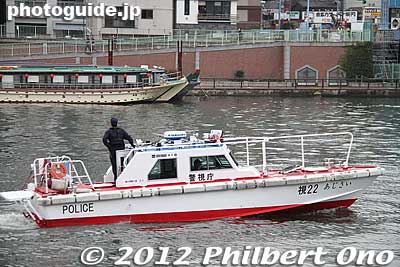 Police boat
Keywords: tokyo taito-ku asakusa sensoji sanja matsuri festival boat procession sumida river