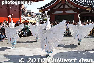 Keywords: tokyo taito-ku asakusa shirasagi no mai white heron dancers festival matsuri4 asakusabest