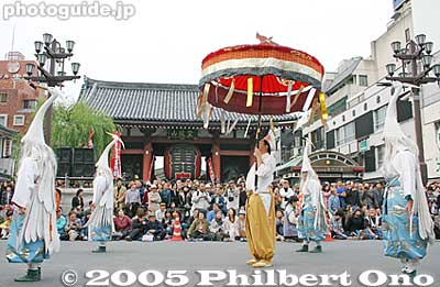 White Heron Dance
Keywords: tokyo taito-ku asakusa jidai matsuri festival historical period