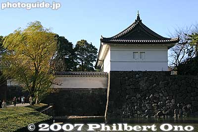 Keywords: tokyo chiyoda-ku imperial palace kokyo edo castle gate