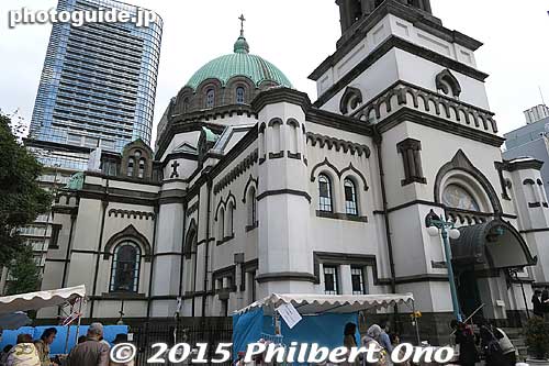 Holy Resurrection Cathedral (Nicholai-do). We can enter, but no photos inside.
Keywords: tokyo chiyoda ochanomizu