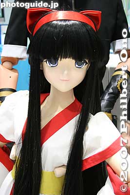 Straight black hair is pretty too.
Keywords: tokyo chiyoda-ku ward akihabara anime manga comics dolls mannequins costumes woman girls women