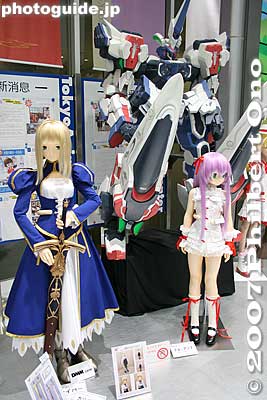 Keywords: tokyo chiyoda-ku ward akihabara anime manga comics dolls mannequins costumes woman girls women