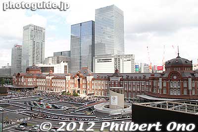 The new Tokyo Station with original domes restored. See more before and after photos below.
Keywords: tokyo chiyoda-ku JR train station marunouchi red brick japaneki