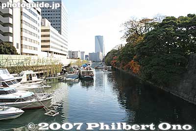 Moat with Tsukijigawa River
Keywords: tokyo chuo-ku hama-rikyu garden