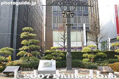 Memorial square for the Zero Milestone for the Five Major Roads
Keywords: tokyo chuo-ku nihonbashi bridge nihombashi