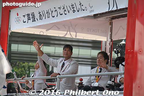 Wheelchair tennis medalists.
Keywords: tokyo chuo ginza nihonbashi Rio Olympic Paralympic medalists parade