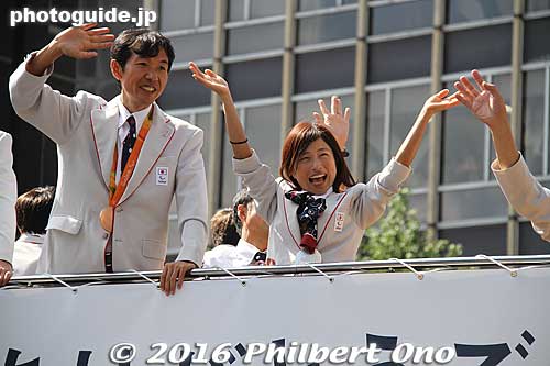 Misato Michishita, silver medalist in women's Paralympic marathon in Rio 2016. 道下美里
Keywords: tokyo chuo ginza nihonbashi Rio Olympic Paralympic medalists parade