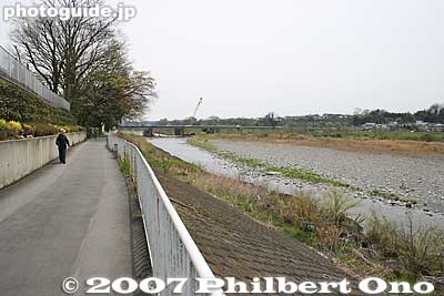 Jogging route along Tamagawa River
Keywords: tokyo fussa tamagawa river