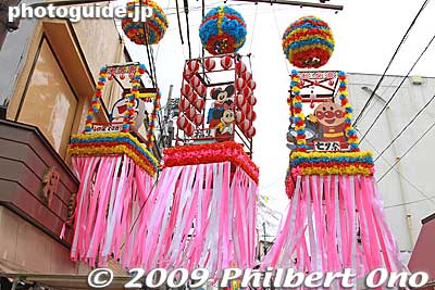 The decorations on Ginza-dori were more creative.
Keywords: tokyo fussa tanabata matsuri festival star 