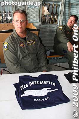 Inside the C-5 Galaxy, selling T-shirts, "Size does matter."
Keywords: tokyo fussa yokota united states usa air base force military japanese-american japan america friendship festival airplanes jets aircraft 