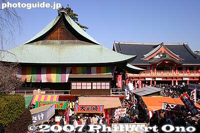 View of Fudo Hall and Horinkaku
Keywords: tokyo hino takahata fudoson kongoji buddhist temple