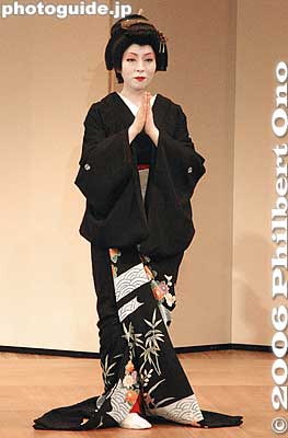 1. Kagurazakari 神楽ざかり
Keywords: tokyo kagurazaka geisha dance odori japangeisha