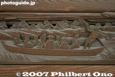 Even the corridor has wood carvings.
Keywords: tokyo katsushika-ku ward shibamata taishakuten temple wood carvings sculpture