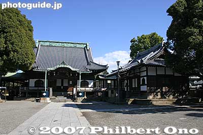 Hondo Hall and Shaka-do Hall
Keywords: tokyo katsushika-ku ward shibamata taishakuten temple