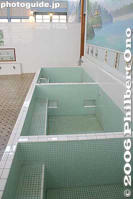 Bath tub
Keywords: tokyo koganei park architecture edo