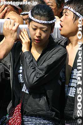 Keywords: tokyo koto-ku fukagawa hachiman matsuri festival mikoshi portable shrine woman