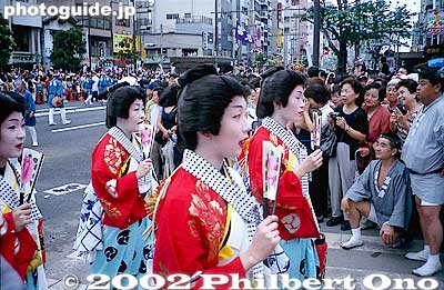 Keywords: tokyo koto-ku fukagawa hachiman matsuri festival tekomai geisha bridge fukagawatekomai