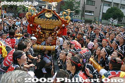 Keywords: tokyo koto-ku fukagawa hachiman matsuri festival mikoshi portable shrine