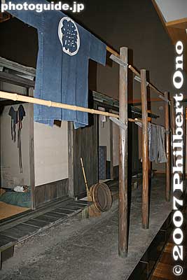 Clothes line for laundry.
Keywords: tokyo koto-ku fukagawa-edo museum architecture