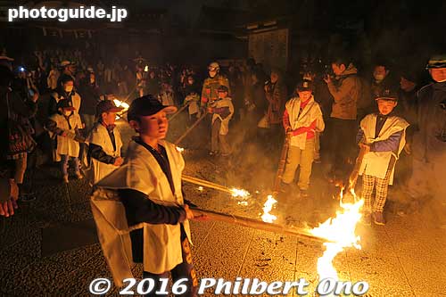Keywords: tokyo koto-ku kameido taimatsu torch festival matsuri