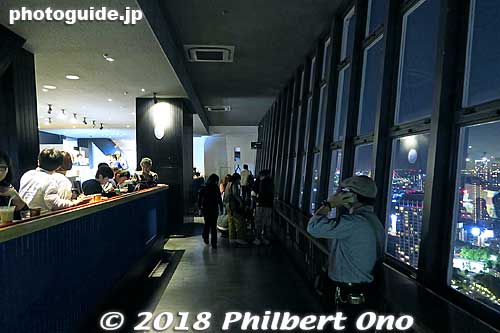 Restaurant on the Main Deck.
Keywords: tokyo minato-ku tower koinobori carp streamers children day festival night