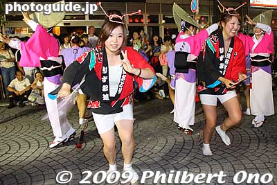 Rhythm-ren, Mitaka Awa Odori
Keywords: tokyo mitaka awa odori dancers matsuri festival women 