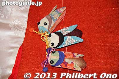Cicada
Keywords: tokyo mizuho-machi hina matsuri doll festival koshinkan