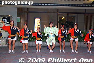 Also see [url=http://www.youtube.com/watch?v=VyQlvOWIp1c]my YouTube video here.[/url]
Keywords: tokyo nerima-ku nakamurabashi awa odori dance matsuri festival dancers women 