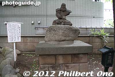 Sculpture of Lord Kusunoki Masashige
Keywords: tokyo nishitokyo tanashi jinja shrine