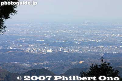 But there was one clear pocket of scenery.
Keywords: tokyo ome mitakesan mt. mitake mountain hike hiking shinto shrine
