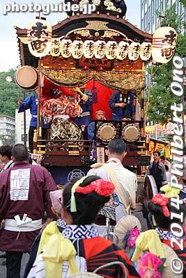 Keywords: tokyo ome taisai matsuri festival float