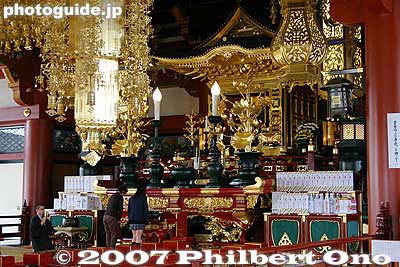 Soshido Hall altar 大堂（祖師堂）
Keywords: tokyo ota-ku ikegami honmonji temple buddhist nichiren hanamatsuri altar