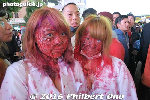 Halloween costumers and cosplayers of all kinds gathered in Shibuya on on Oct. 31, 2016. 
Halloween in Japan is fast becoming a major seasonal/commercial event, on par with Valentine's Day. Halloween merchandise has been taking off in Japan.
Keywords: tokyo shibuya halloween festival