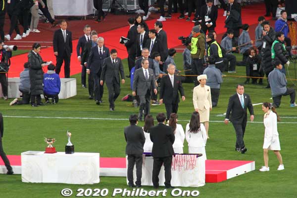 Awards ceremony had Princess Takamado (in white) giving the trophy. She is an Honorary Patron of the Japan Football Association.
Keywords: tokyo shinjuku olympic national stadium soccer football