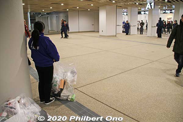 Trash collection at the exit.
Keywords: tokyo shinjuku olympic national stadium soccer football