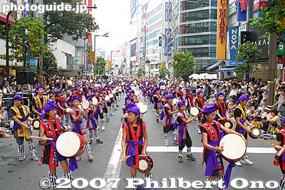 Infectious Okinawan beat. Shinjuku Eisa Matsuri, Tokyo
Keywords: tokyo shinjuku-ku east exit okinawa taiko drum dance eisa matsuri7 festival