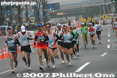 More runners
Keywords: tokyo marathon runners race