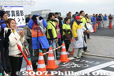 Official photographer shoots the runners
Keywords: tokyo marathon race runners big sight koto-ku