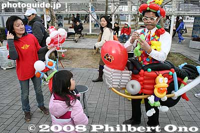 Balloon man
Keywords: tokyo marathon runners race big sight ariake koto-ku ward
